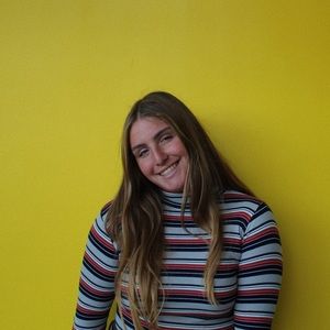 Meet your Posher, Cami